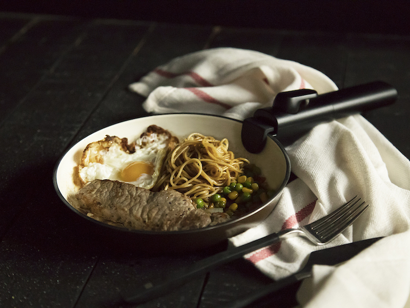 JIA主廚的深夜療癒食堂，以簡單的料理帶來最純粹的滿足