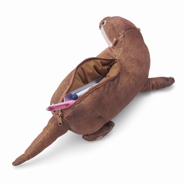 這隻狗狗快帶回家！日本品牌「YOU+MORE!」推出超擬真狗狗收納袋