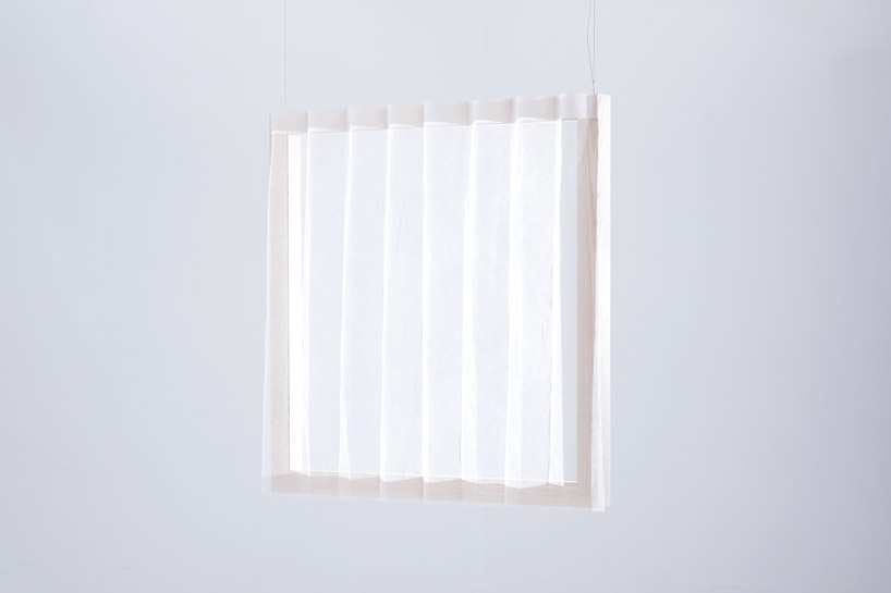 內藏小機關的 YOY WIND 窗框,帶來微風輕拂窗簾的悠然