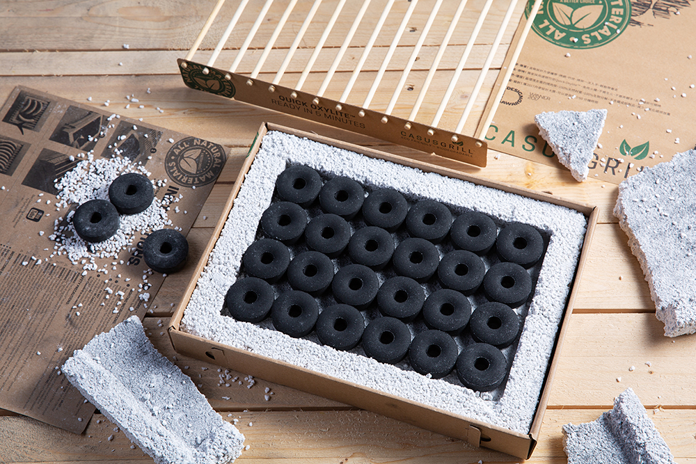 中秋來烤餅！「月來月唱秋」可炭烤的中秋月餅禮盒 台南四四拍唱片行X那個那裡聯名