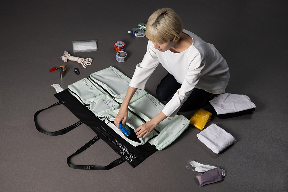 當防災也涵蓋了設計美學！小北百貨 X 東海醫院設計工作室、無印良品 X 水越設計... 台日團隊推出 7 種避難包與 8 項防災教具