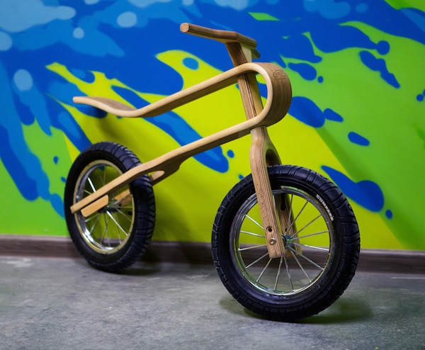 兒童用品界的潮流指標－木製滑步車ZUMZUM Bike