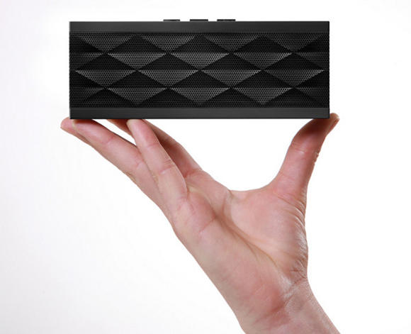 無線喇叭也可以很性感的Jawbone Jambox