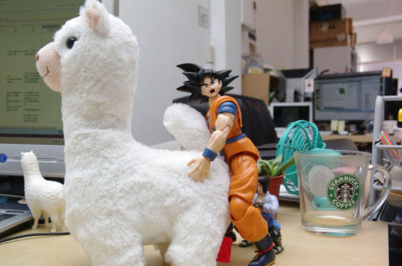 大人的玩具：溫馨人間之「發條草泥馬」動手玩！