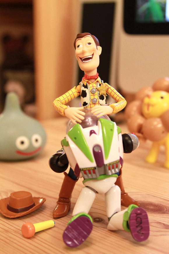 大人的玩具：玩具總動員特撮公仔動手玩！(巴斯光年篇)