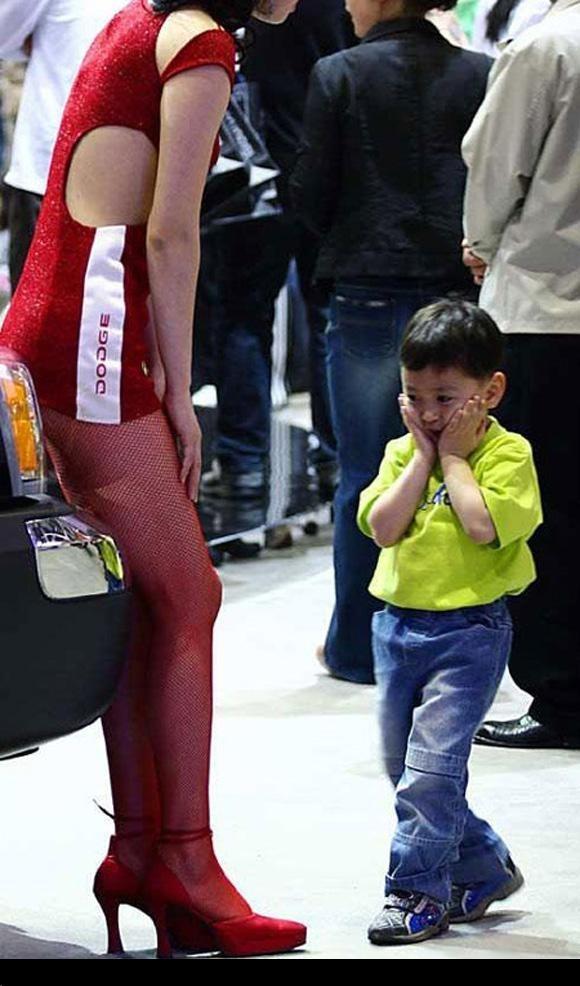 男兒本「色」，從小就註定！