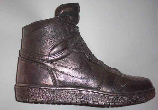 穿得下買不起！11雙世界上最貴的男性鞋款