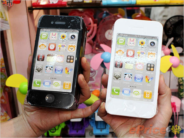 賈柏斯表示：將推出更大、更持久，還可以變形的哀鳳產品（大誤）