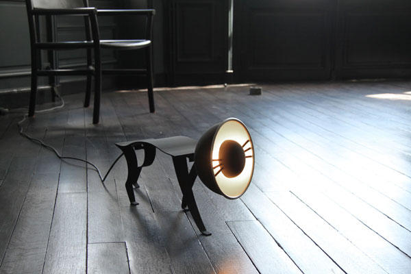 在家養隻寵物般的貓咪燈Micha lamp