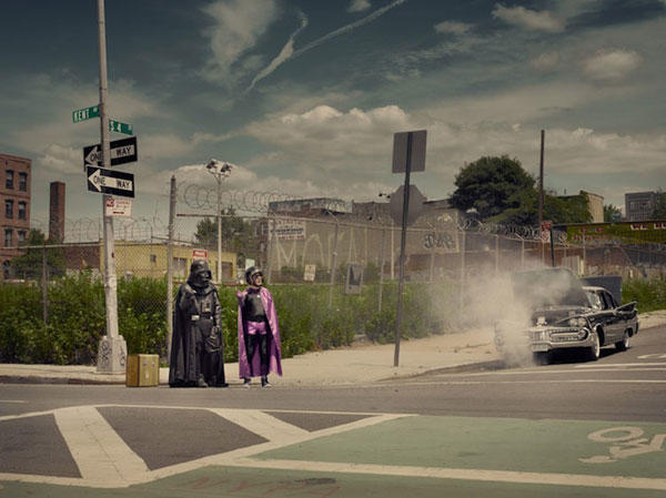 超人阿公回來了！這回向黑武士學黑暗原力