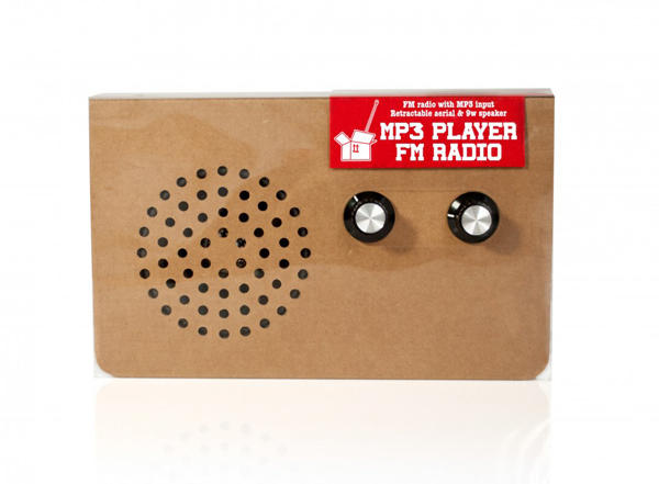 簡單輕便又環保的厚紙板廣播播放器