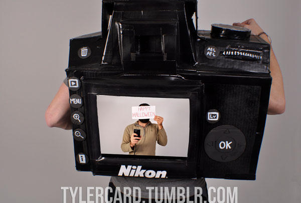 攝影狂專用萬聖節扮裝：真的可拍照的Nikon D3相機裝