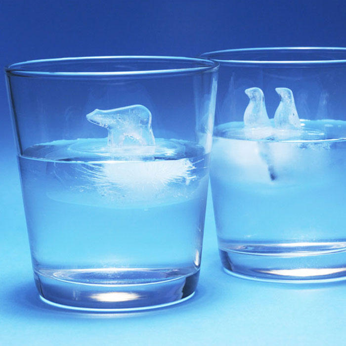 polar-ice-cube-molds-1