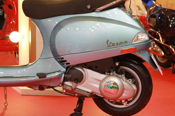 不漂亮毋寧死,Vespa變身繽紛旋轉木馬