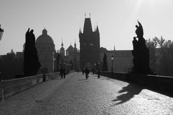 13座來自世界各地的經典造型橋樑