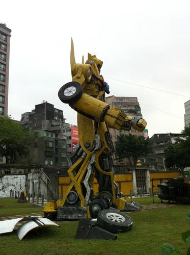 [生活玩物]用貼紙幫iPhone作萬聖節變裝