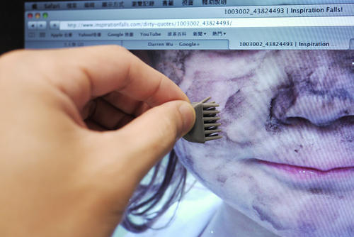 [生活玩物]用雙面小人3C清潔組，戳小人、清滑鼠!