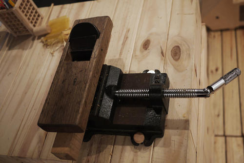 [2011台灣設計師週]Mooq與木匠兄妹的手工打造原木堅持