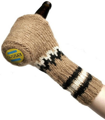 再冷還是要乾一杯的啤酒毛線手套！