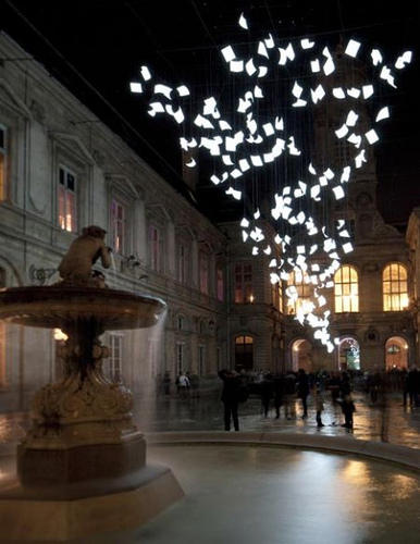 夜裡的天外奇蹟!時間凝固的光影瞬間…