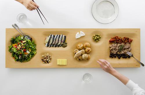優雅飽足的輕食木餐盤