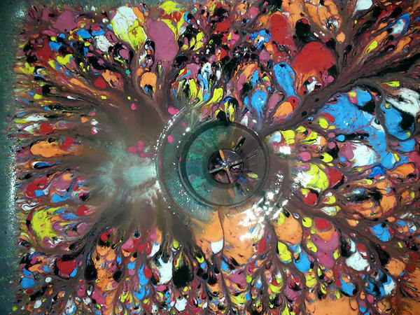 意外，藝術。12 個「弄拙成巧」的難得藝術