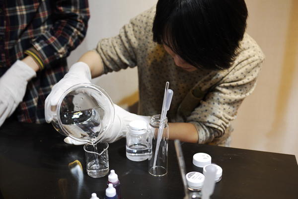 跟想像中一樣好玩！天氣瓶體驗營現場直擊