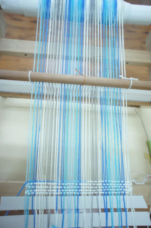 【玩體驗】經緯之間，織出幸福，好玩的織布機手織圍巾