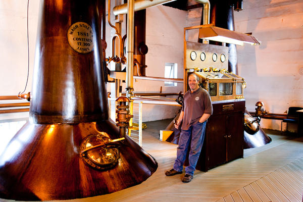 一杯威士忌,看蘇格蘭艾雷島的海島生存之道