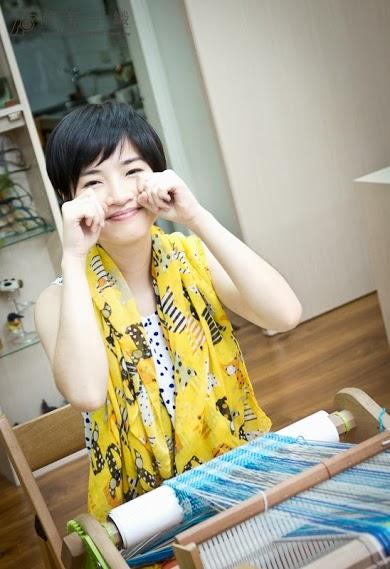 【玩體驗】經緯之間,織出幸福,好玩的織布機手織圍巾