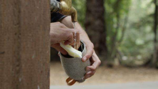 可以大口喝酒，大口吃肉的 PINT 保冰水壺......水杯！