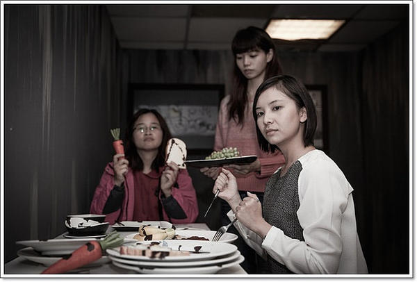 【玩體驗】考驗團體智慧與團結度的密室逃脫