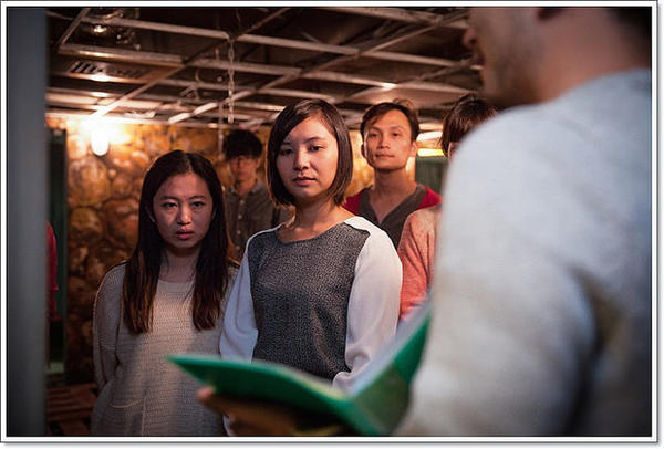 【玩體驗】考驗團體智慧與團結度的密室逃脫