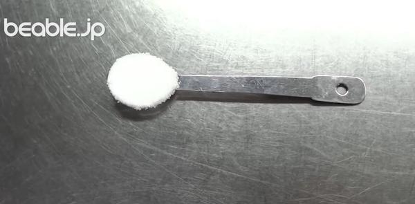  【週末找樂子】還我漂漂手，簡單小方法去除超油膩雙手