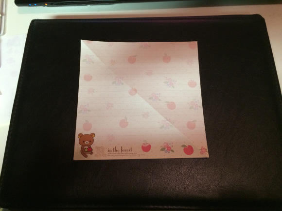 【DIY OK】買不到乾脆自己做，三步驟完成個人風格書角夾