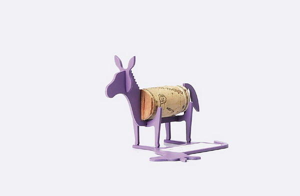 動物造型軟木塞架,把紅酒塞留作紀念