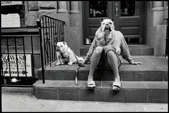 攝影大師教我們的事：Elliott Erwitt