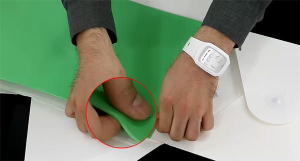 網拍小物好幫手，超迷你個人攝影棚 Foldio