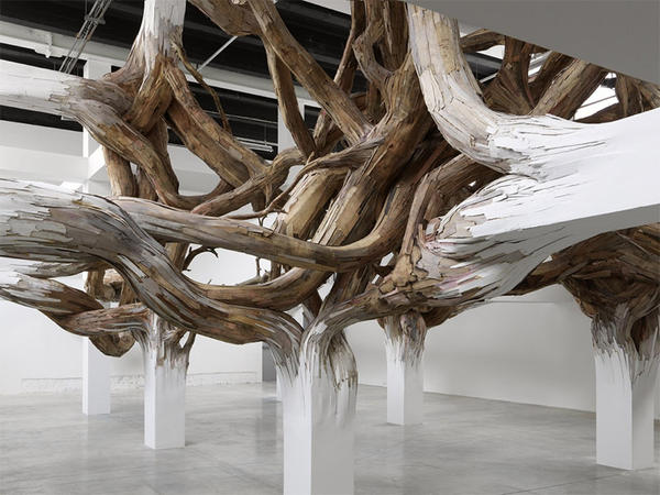 展現空間有機之美的巴西藝術家Henrique Oliveria