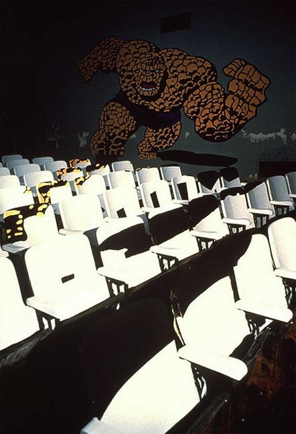 角度決定作品的高度,Justen Ladda 的借位錯覺藝術