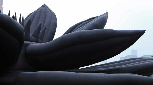 意境沒有極限的大型裝置藝術展「M+進行: 充氣!」