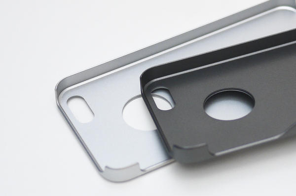 【開箱文】iPhone5 開賣,買新殼幫它穿暖暖了嗎?