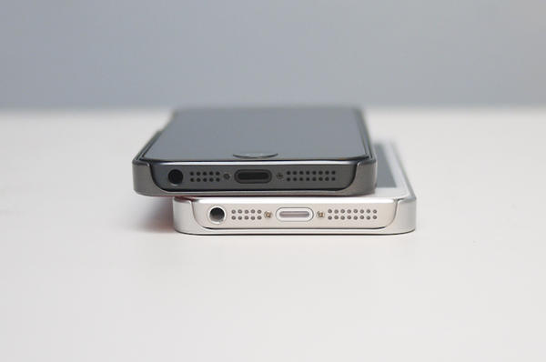 【開箱文】iPhone5 開賣,買新殼幫它穿暖暖了嗎?