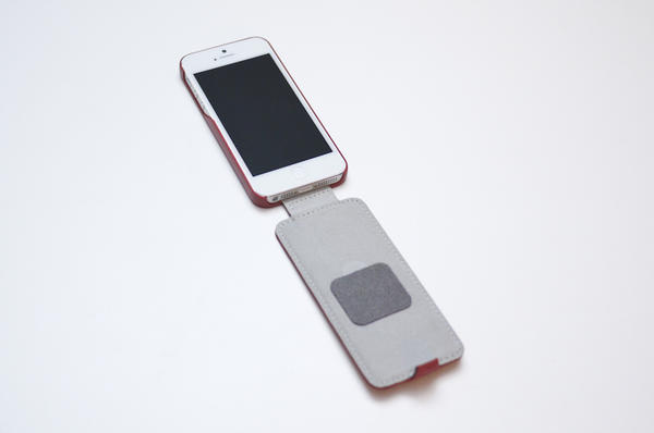 【開箱文】iPhone5 開賣,買新殼幫它穿暖暖了嗎?