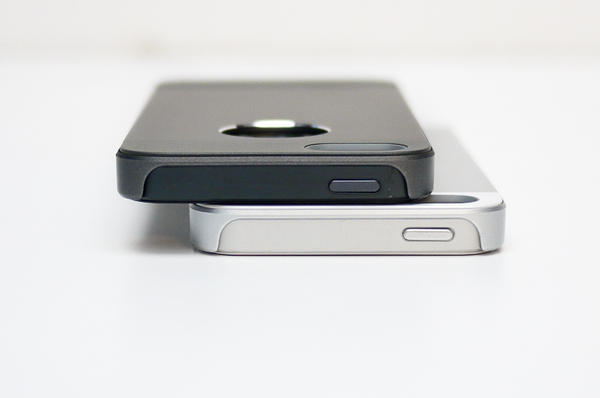 【開箱文】iPhone5 開賣,買新殼幫它穿暖暖了嗎?