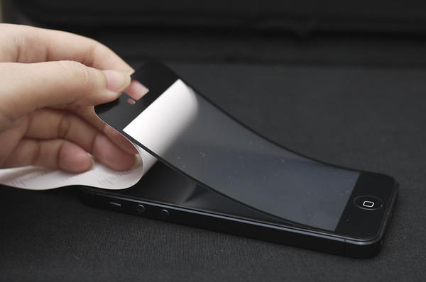 【開箱文】iPhone5 開賣,買新殼幫它穿暖暖了嗎?