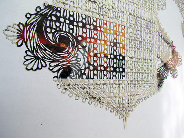 舊報紙變身刺繡蕾絲,超精美的紙雕藝術