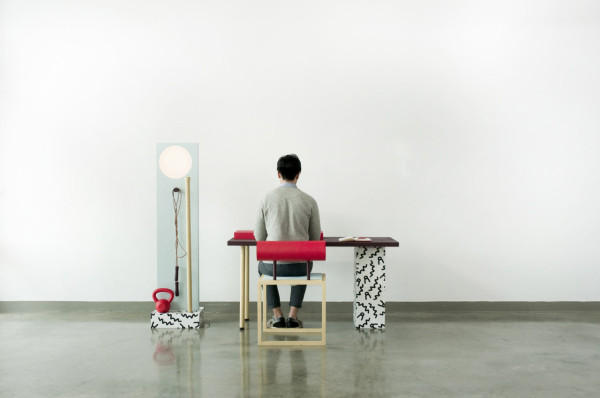 肉肉滾開！工作運動一把罩的健身辦公桌  