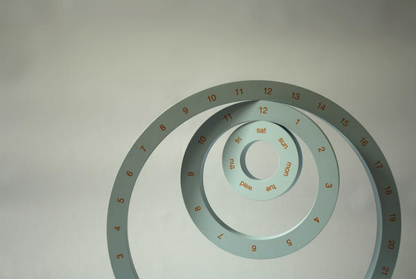 心隨意轉，是年曆也是桌飾的 ONE Calendar