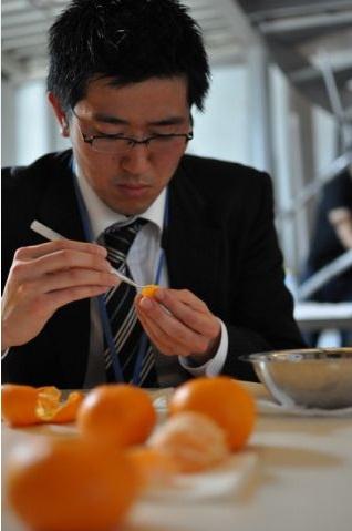 【廣告創意】看不懂的水果日報